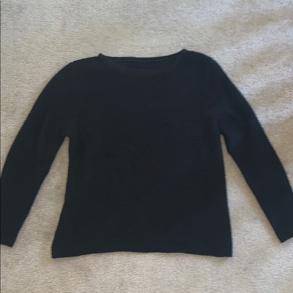 ⭐️3/30$ Black knit sweater - Picture 1 of 3